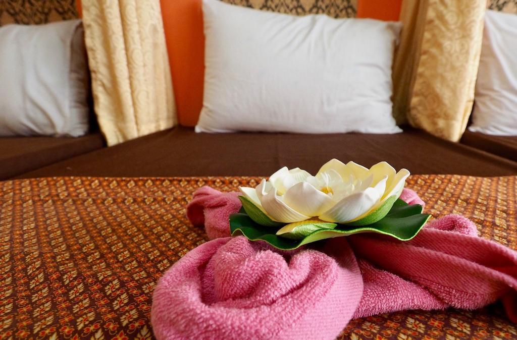 Hotel Sawasdee Mansion Patong Esterno foto