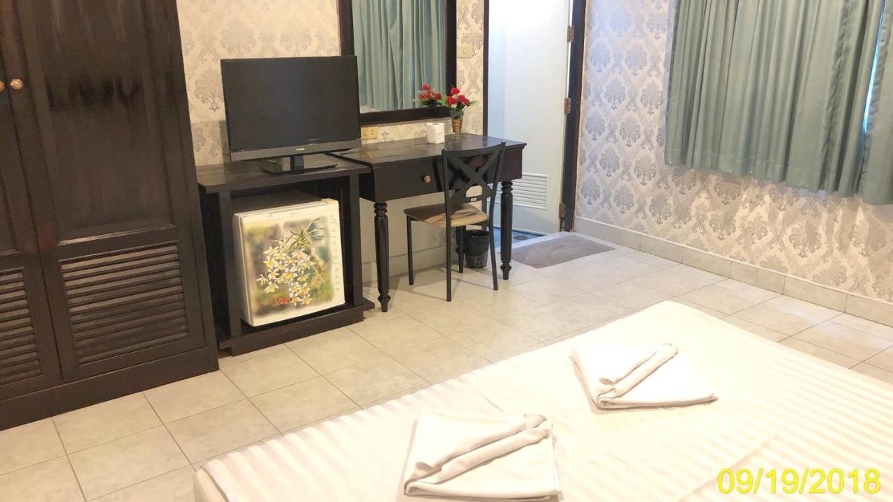 Hotel Sawasdee Mansion Patong Esterno foto