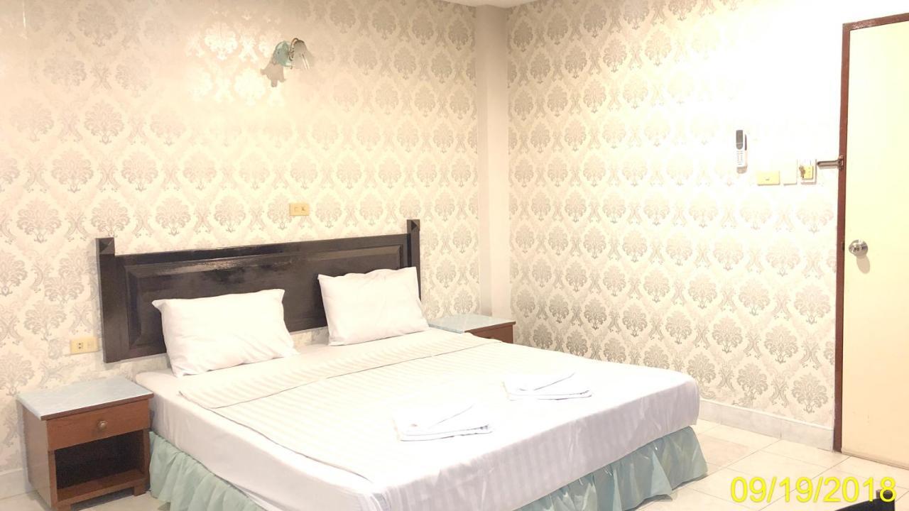 Hotel Sawasdee Mansion Patong Esterno foto